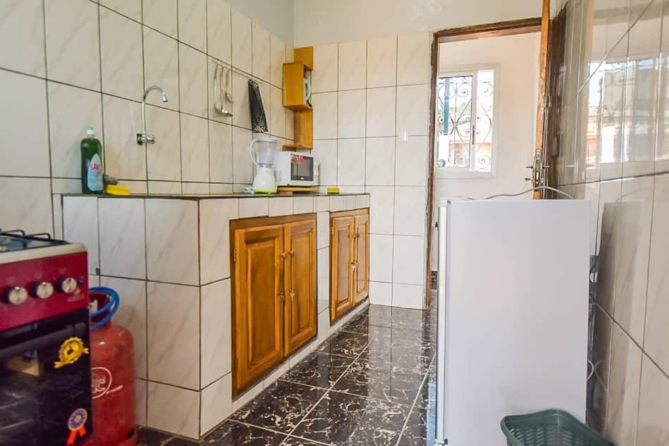 Appartements Neuf De Haut Standing Dm & Ng A Bafoussam Zewnętrze zdjęcie